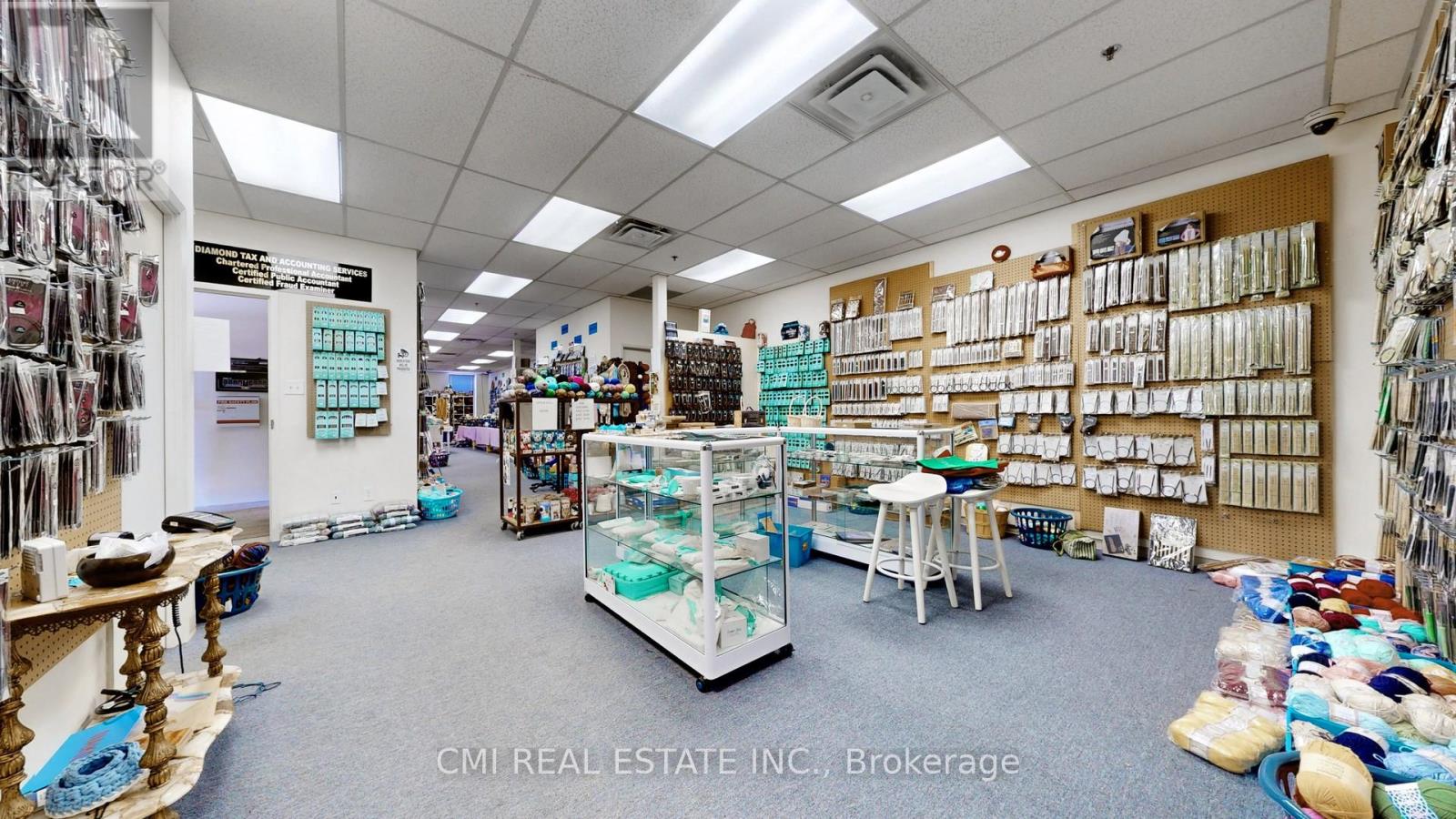 44 Martin Ross Avenue, Toronto, Ontario  M3J 2L4 - Photo 19 - W12513960