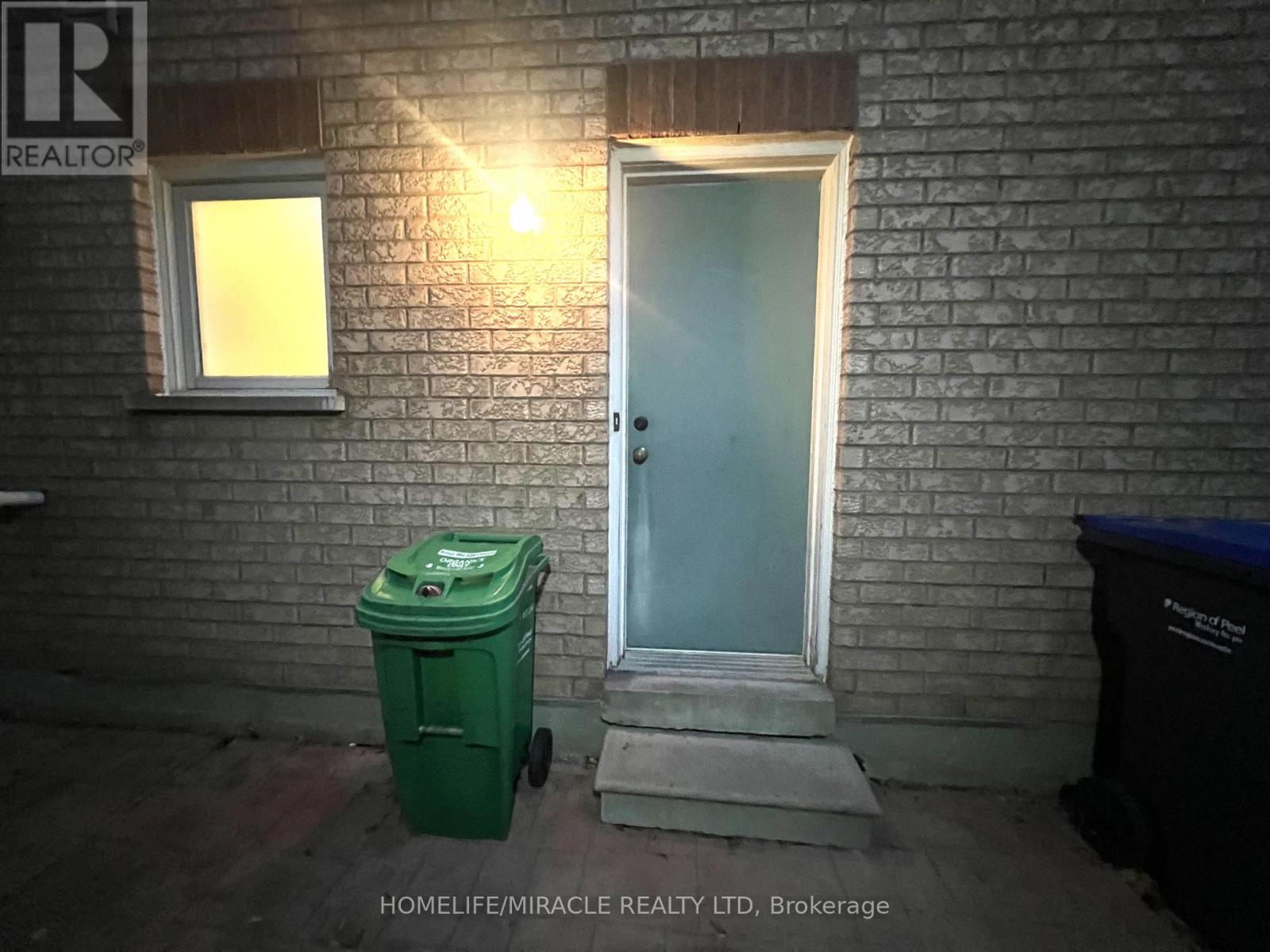 BSMT - 87 MOSLEY CRESCENT, Brampton, Ontario