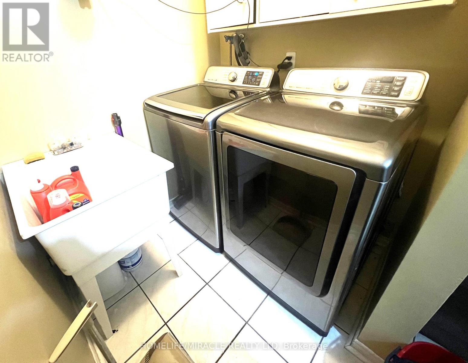 Bsmt - 87 Mosley Crescent, Brampton, Ontario  L6Y 5C9 - Photo 8 - W12513970