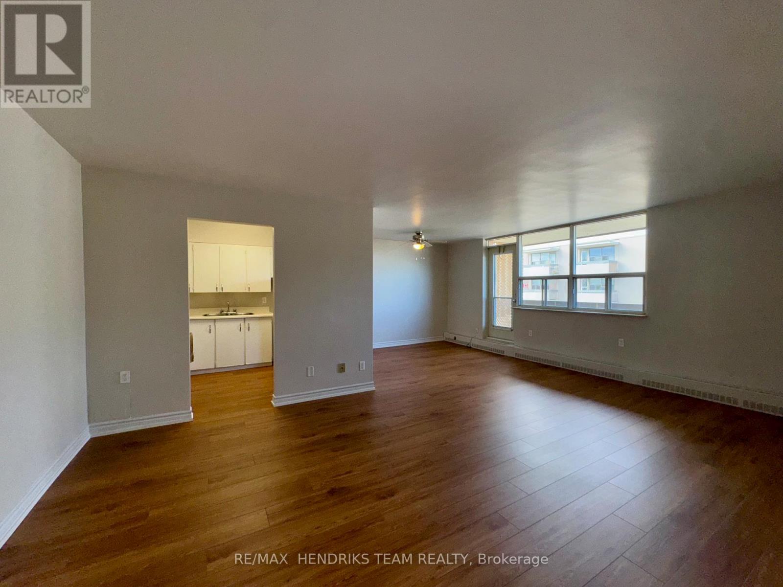 411 - 156 Fitch Street, Welland, Ontario L3C 4V6 - Photo 12 - X12511534