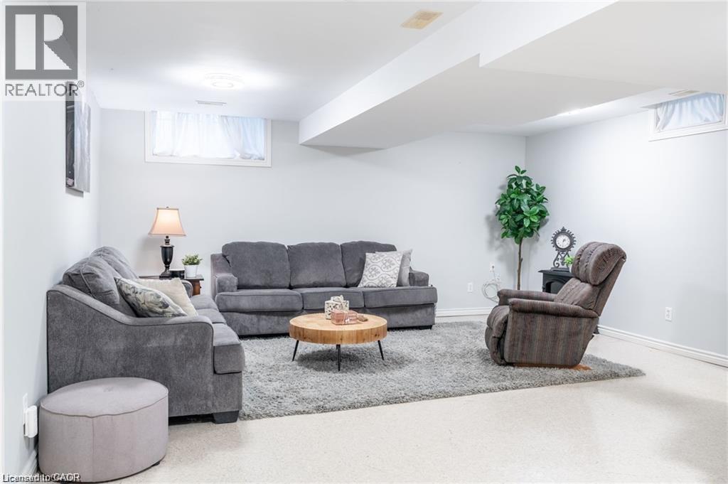 144 Sumner Crescent, Grimsby, Ontario  L3M 0B4 - Photo 18 - 40785854