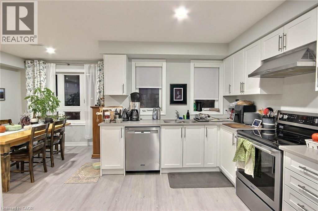 287 Chapel Hill Drive, Kitchener, Ontario N2R 0S4 - Photo 9 - 40785434