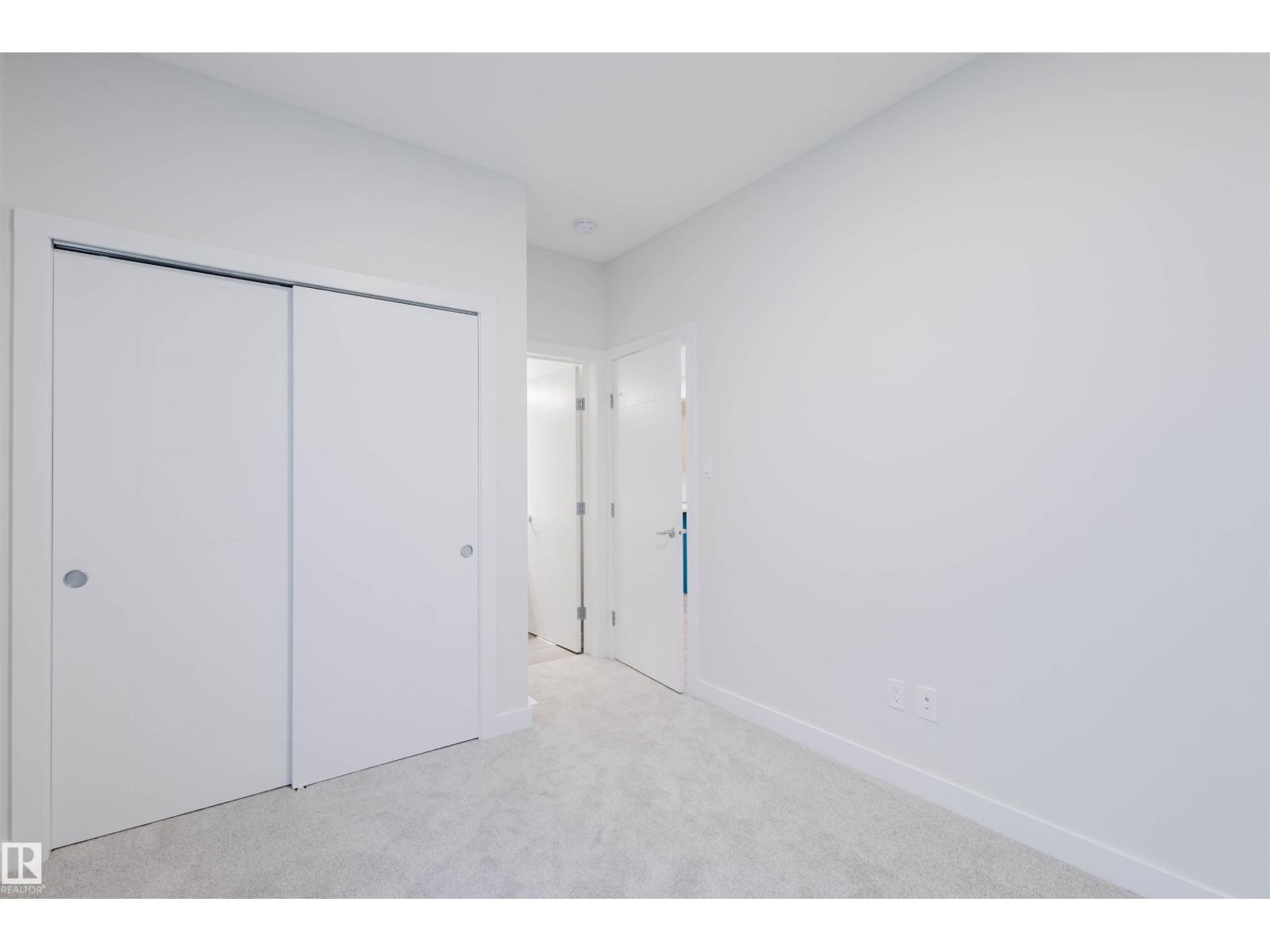 19019 20 Av Nw, Edmonton, Alberta  T6M 3E8 - Photo 8 - E4463966