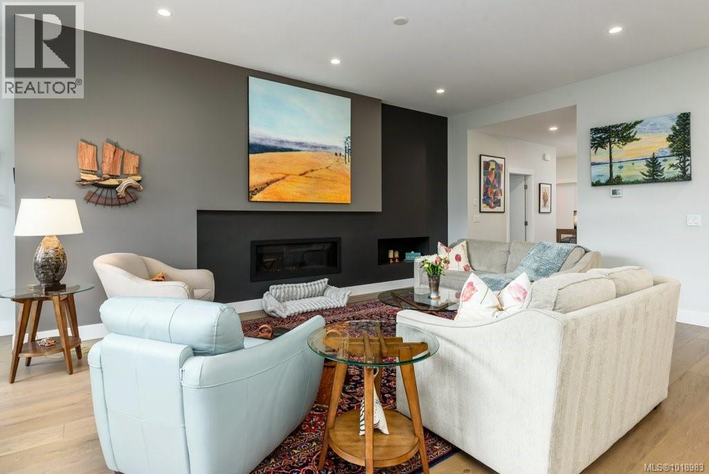 38 Grayhawk Pl, Courtenay, British Columbia  V9N 0G1 - Photo 10 - 1018983