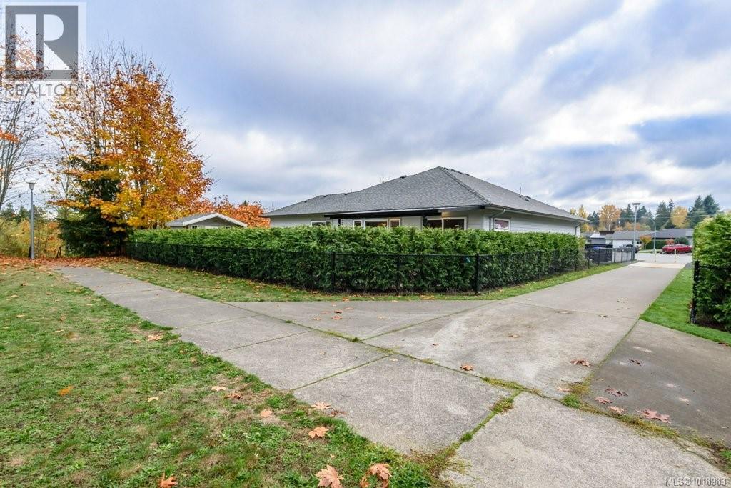 38 Grayhawk Pl, Courtenay, British Columbia  V9N 0G1 - Photo 37 - 1018983