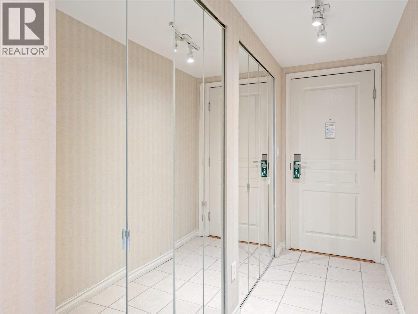 202 4319 Main Street, Whistler, British Columbia  V8E 1B1 - Photo 13 - R3062305