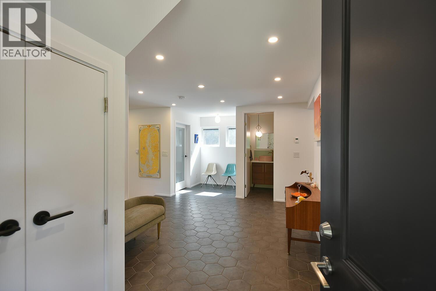 13248 Porters Road, Madeira Park, British Columbia  V0N 2H1 - Photo 6 - R2994233