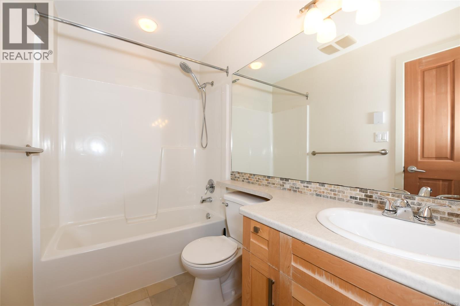 146 2300 Mansfield Dr, Courtenay, British Columbia  V9N 3S3 - Photo 26 - 1018923