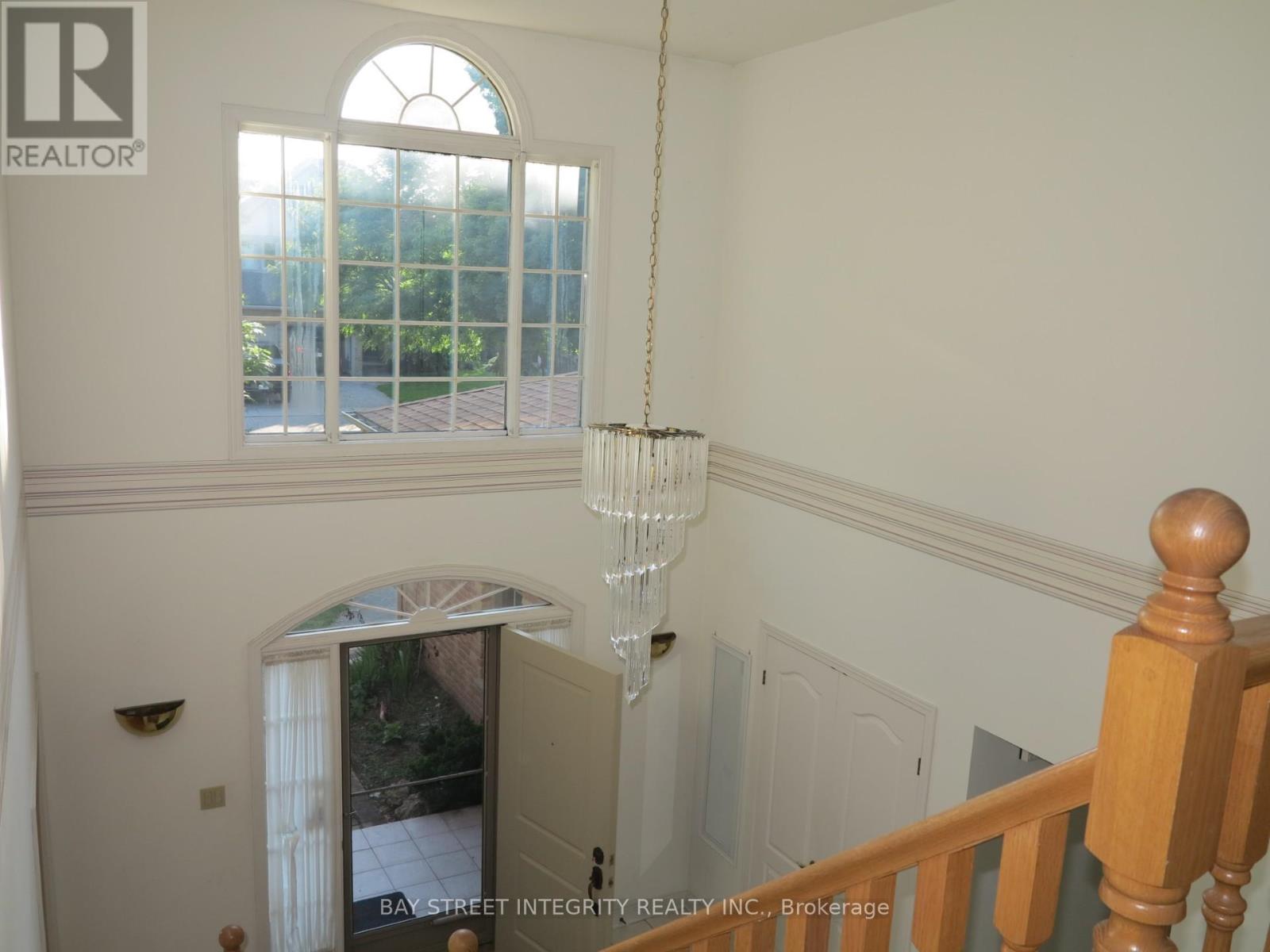 38 Orkney Crescent, London North, Ontario  N5X 3R7 - Photo 17 - X12513868