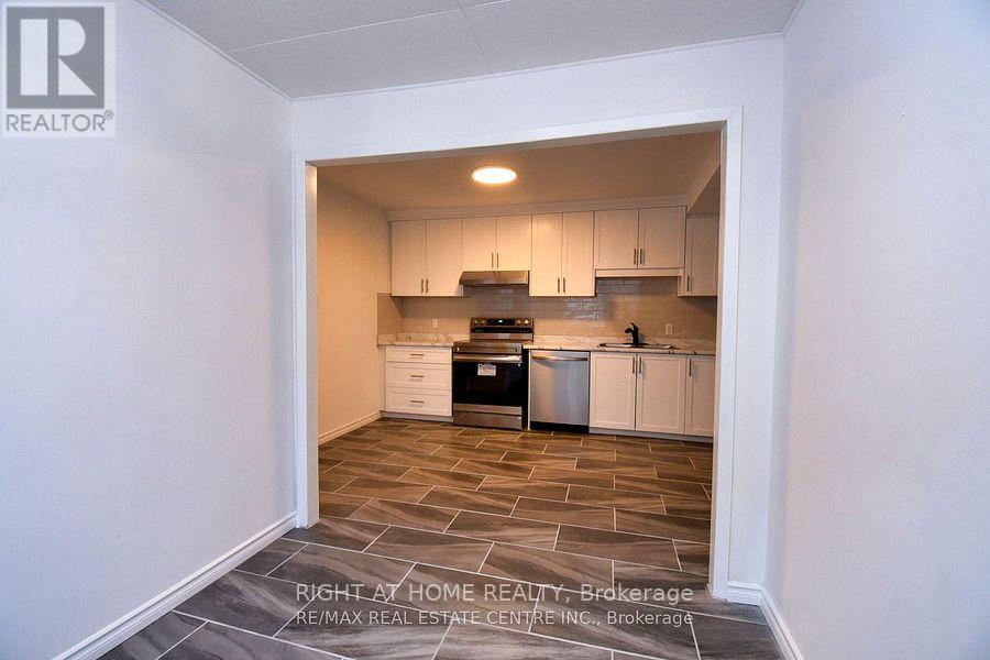 14 Graham Avenue S, Hamilton, Ontario L8K 2L8 - Photo 18 - X12513872