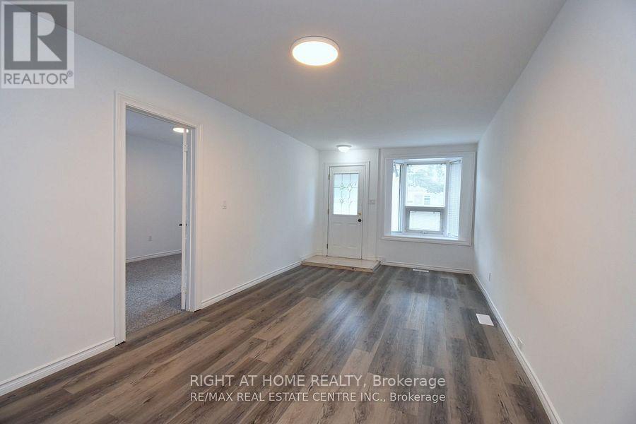 14 Graham Avenue S, Hamilton, Ontario L8K 2L8 - Photo 3 - X12513872