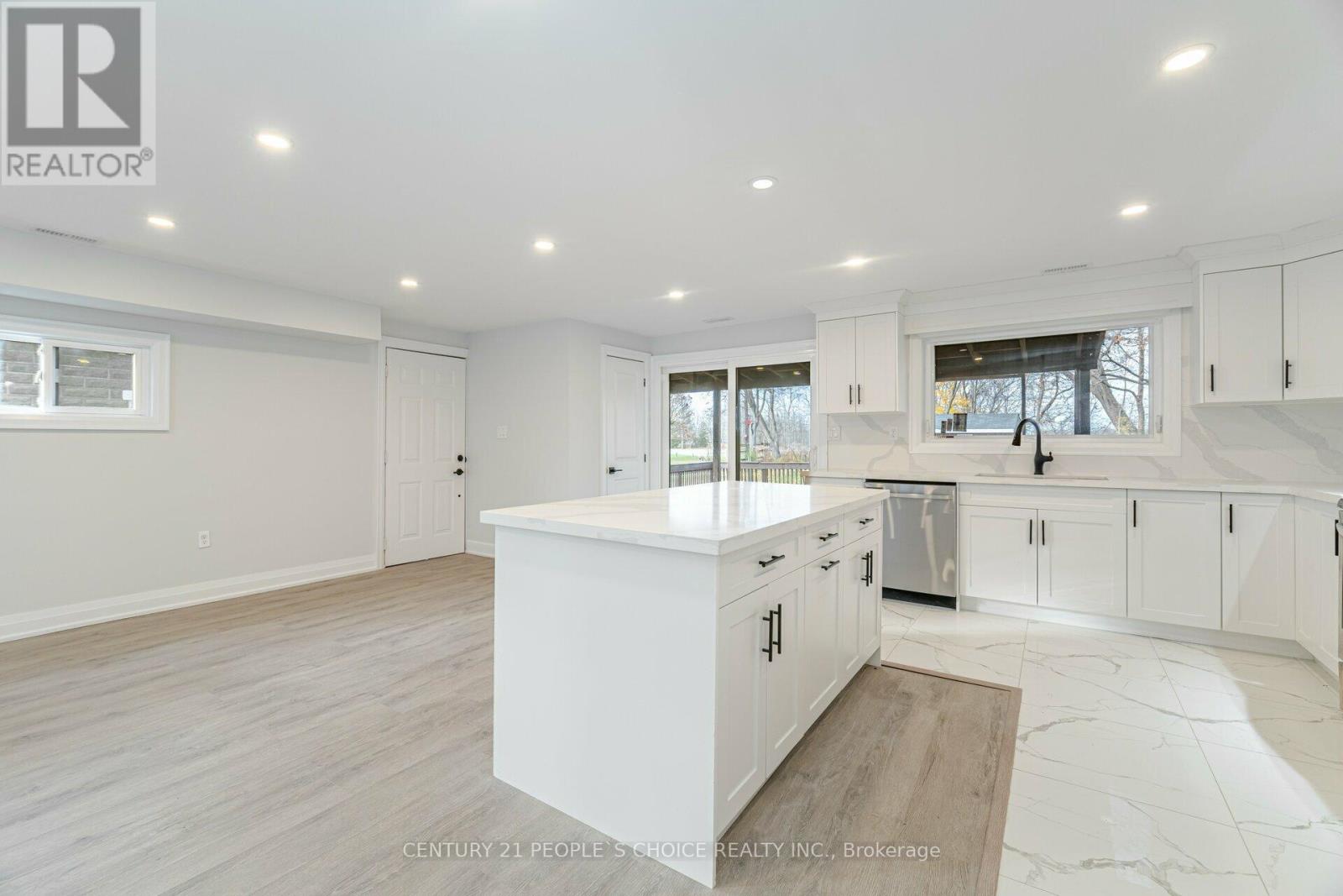 17 Park Street E, Haldimand, Ontario N0A 1P0 - Photo 15 - X12513878