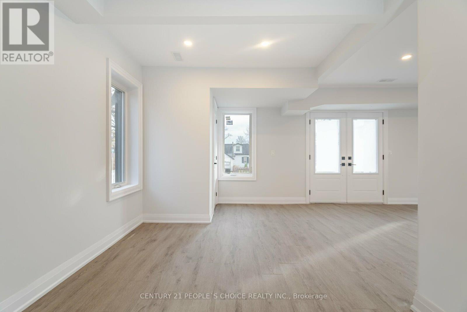 17 Park Street E, Haldimand, Ontario N0A 1P0 - Photo 24 - X12513878