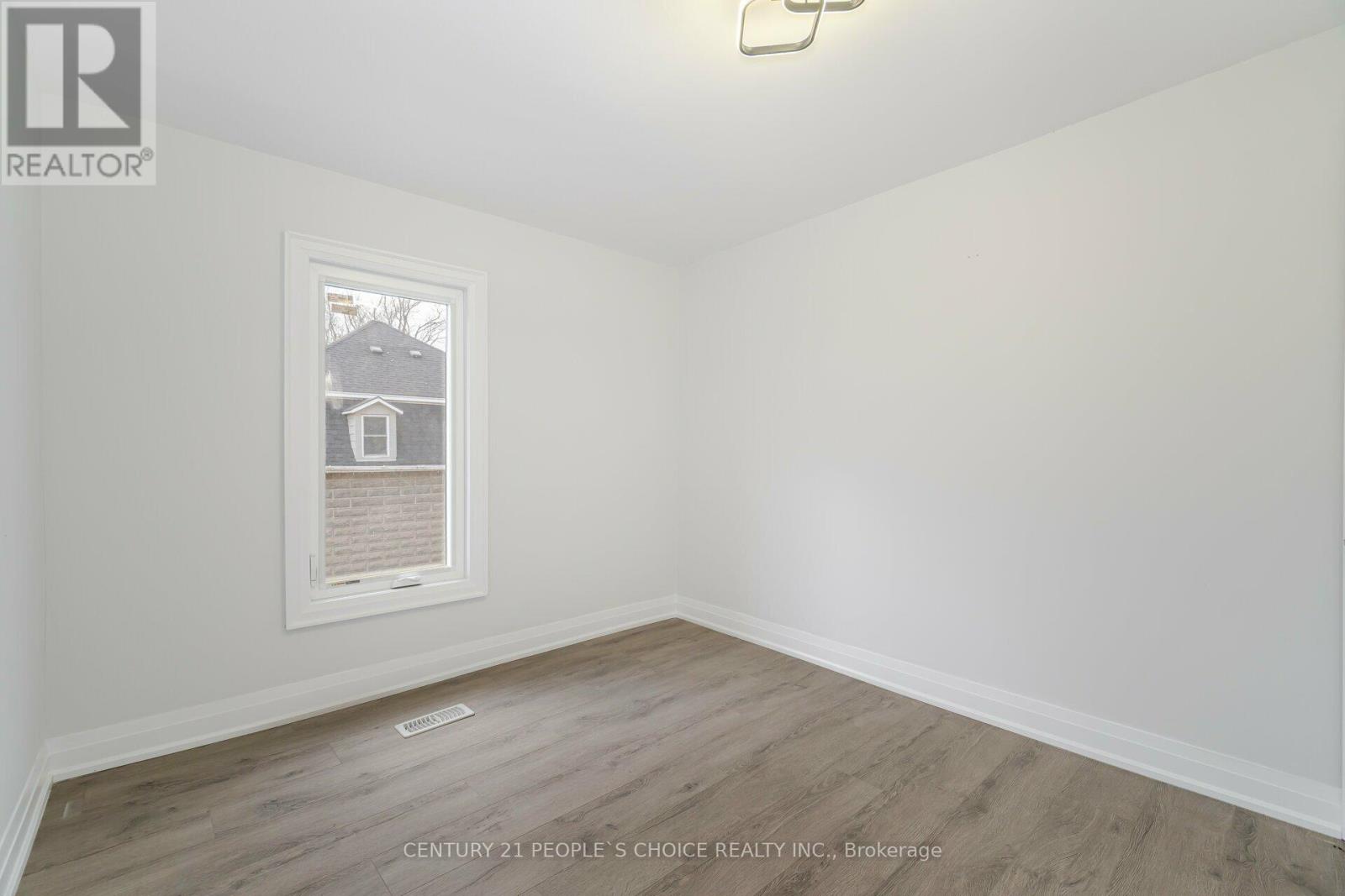 17 Park Street E, Haldimand, Ontario N0A 1P0 - Photo 31 - X12513878