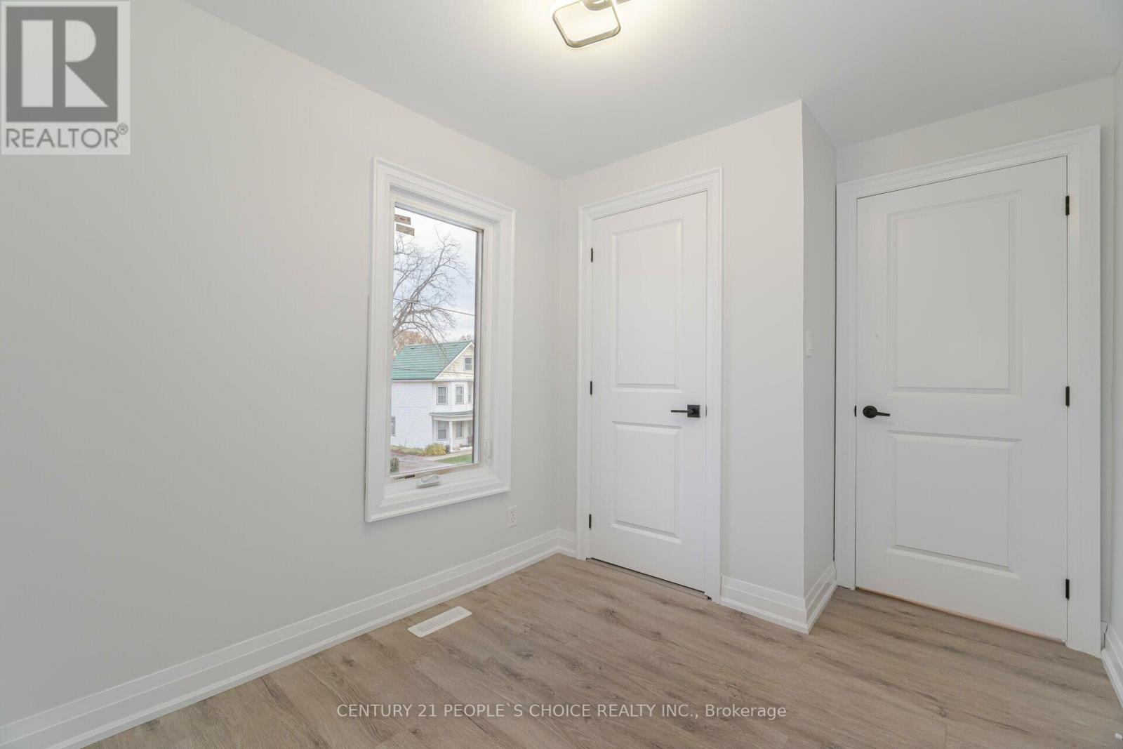 17 Park Street E, Haldimand, Ontario N0A 1P0 - Photo 34 - X12513878