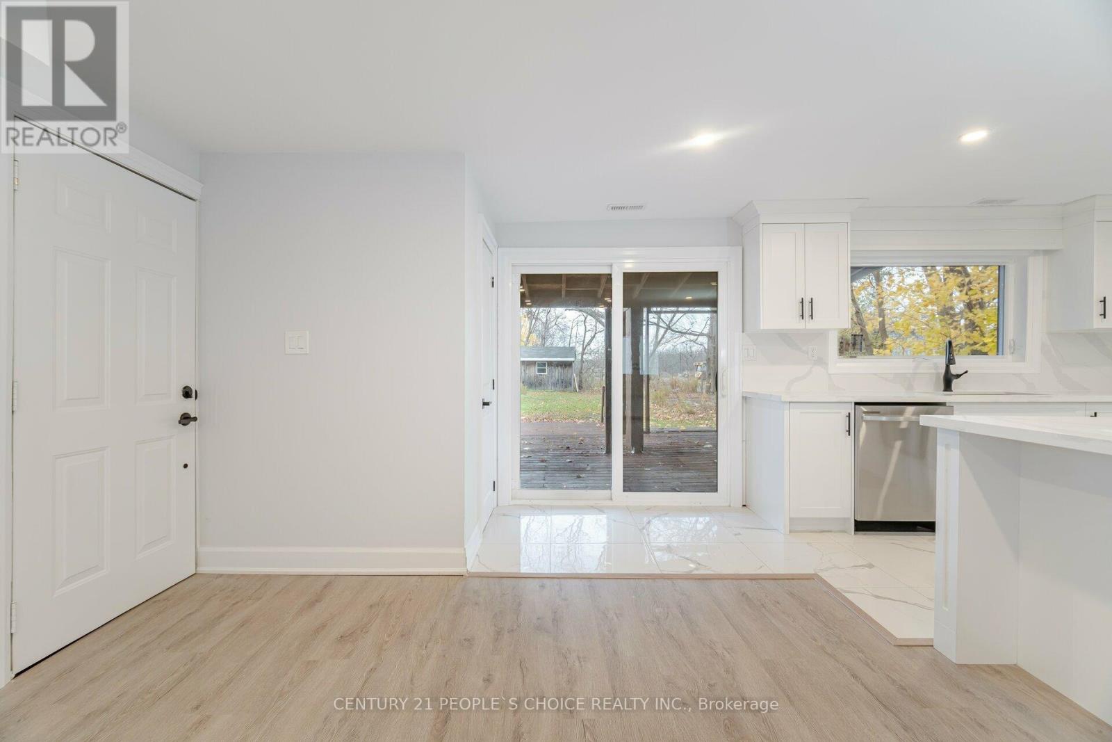 17 Park Street E, Haldimand, Ontario N0A 1P0 - Photo 38 - X12513878