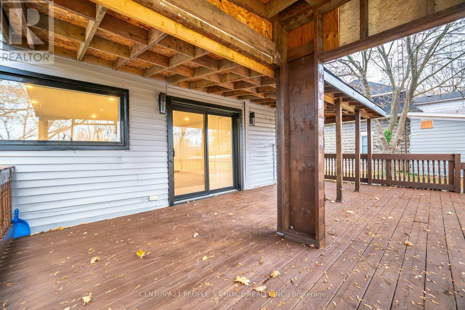 17 Park Street E, Haldimand, Ontario N0A 1P0 - Photo 40 - X12513878