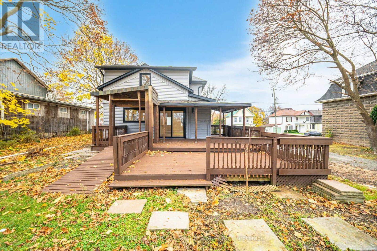 17 Park Street E, Haldimand, Ontario N0A 1P0 - Photo 44 - X12513878