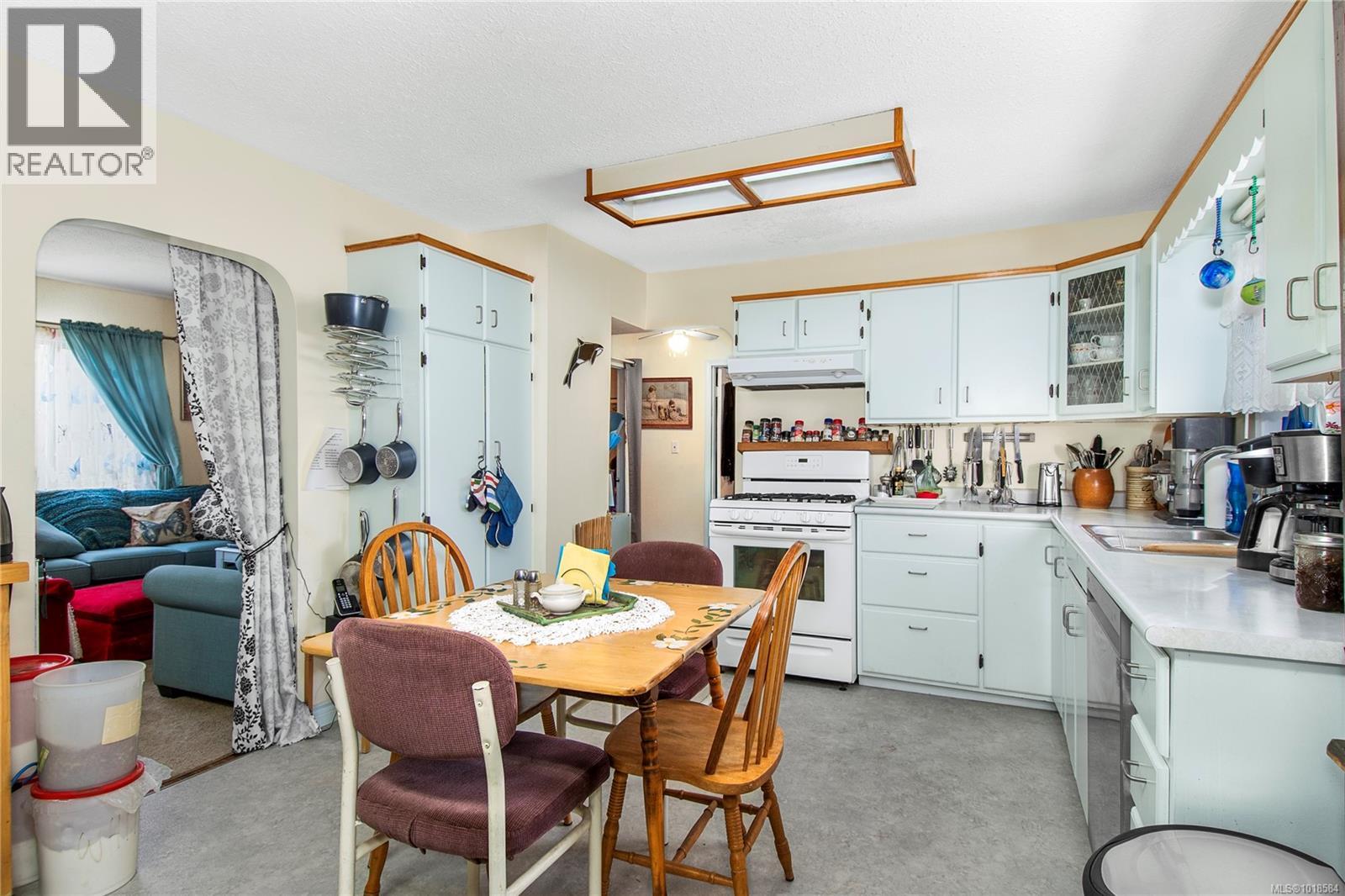 660 Dogwood St, Campbell River, British Columbia  V9W 2Y7 - Photo 4 - 1018584