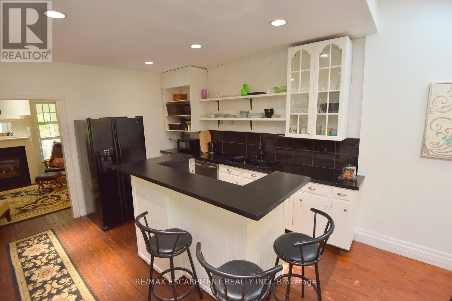 61 Burlington Street W, Hamilton, Ontario L8L 1G6 - Photo 17 - X12513934