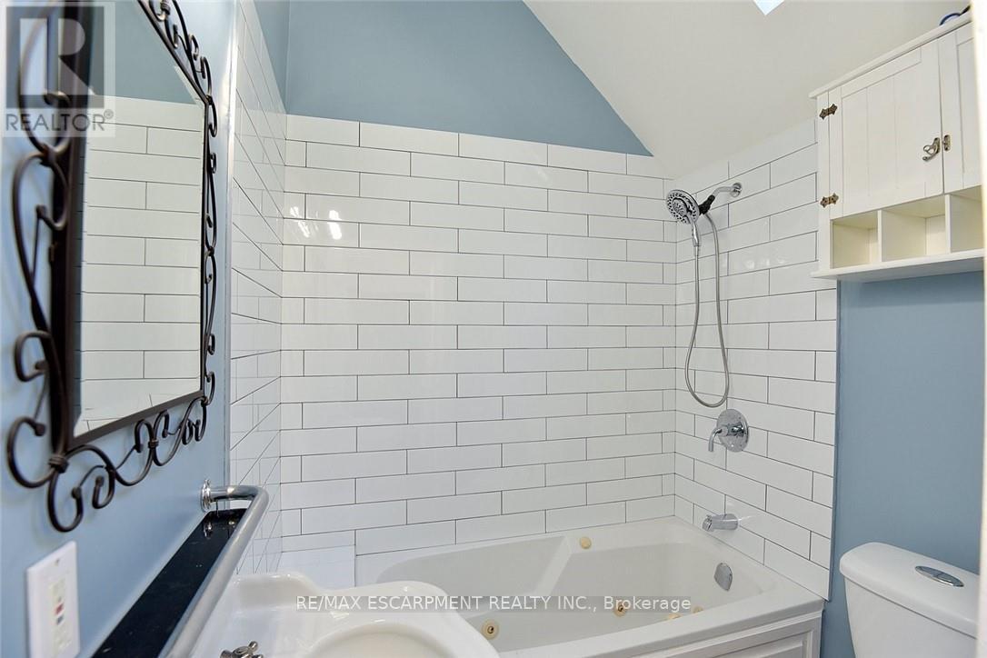 61 Burlington Street W, Hamilton, Ontario L8L 1G6 - Photo 31 - X12513934