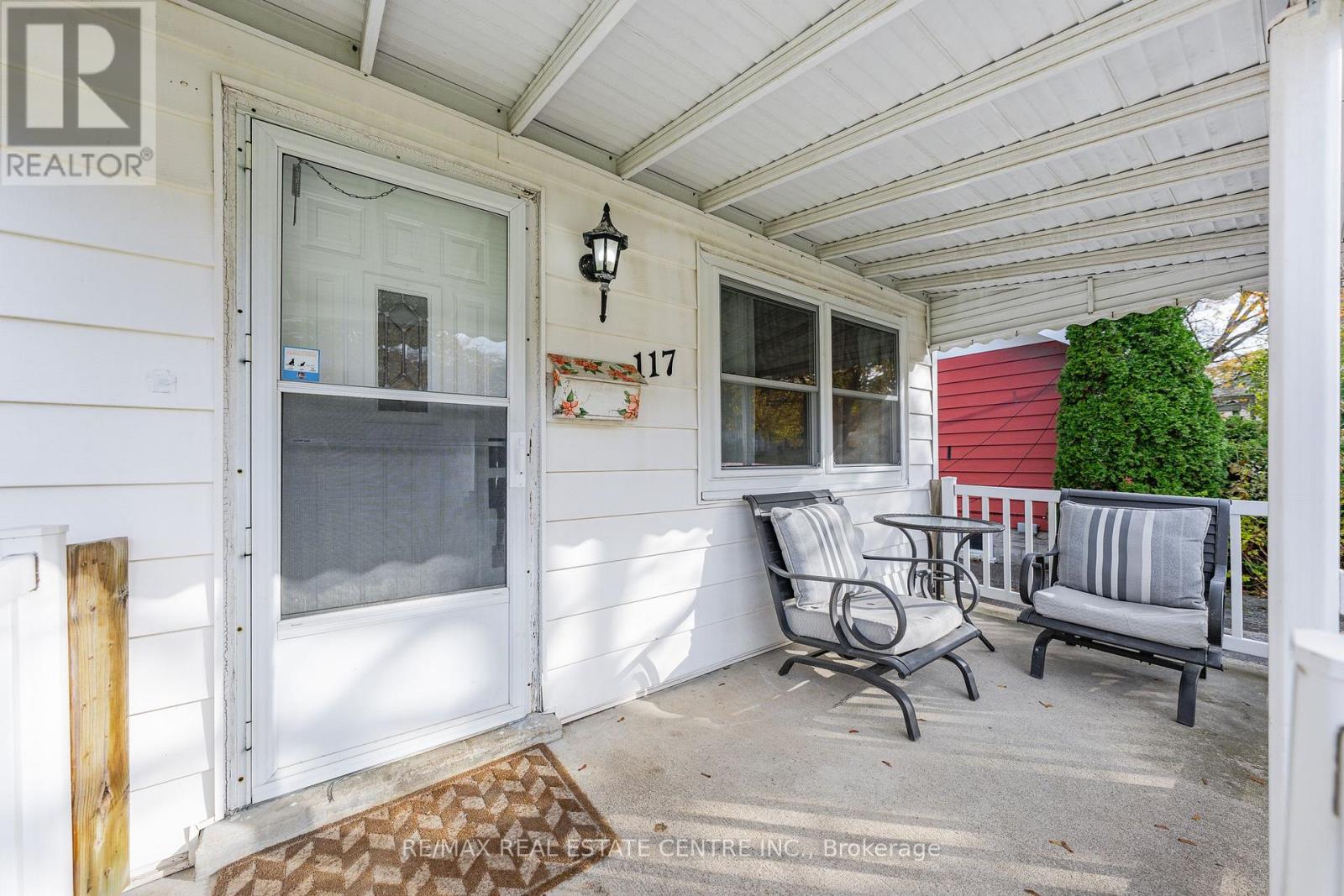 Property at 117 TAIT STREET image 5