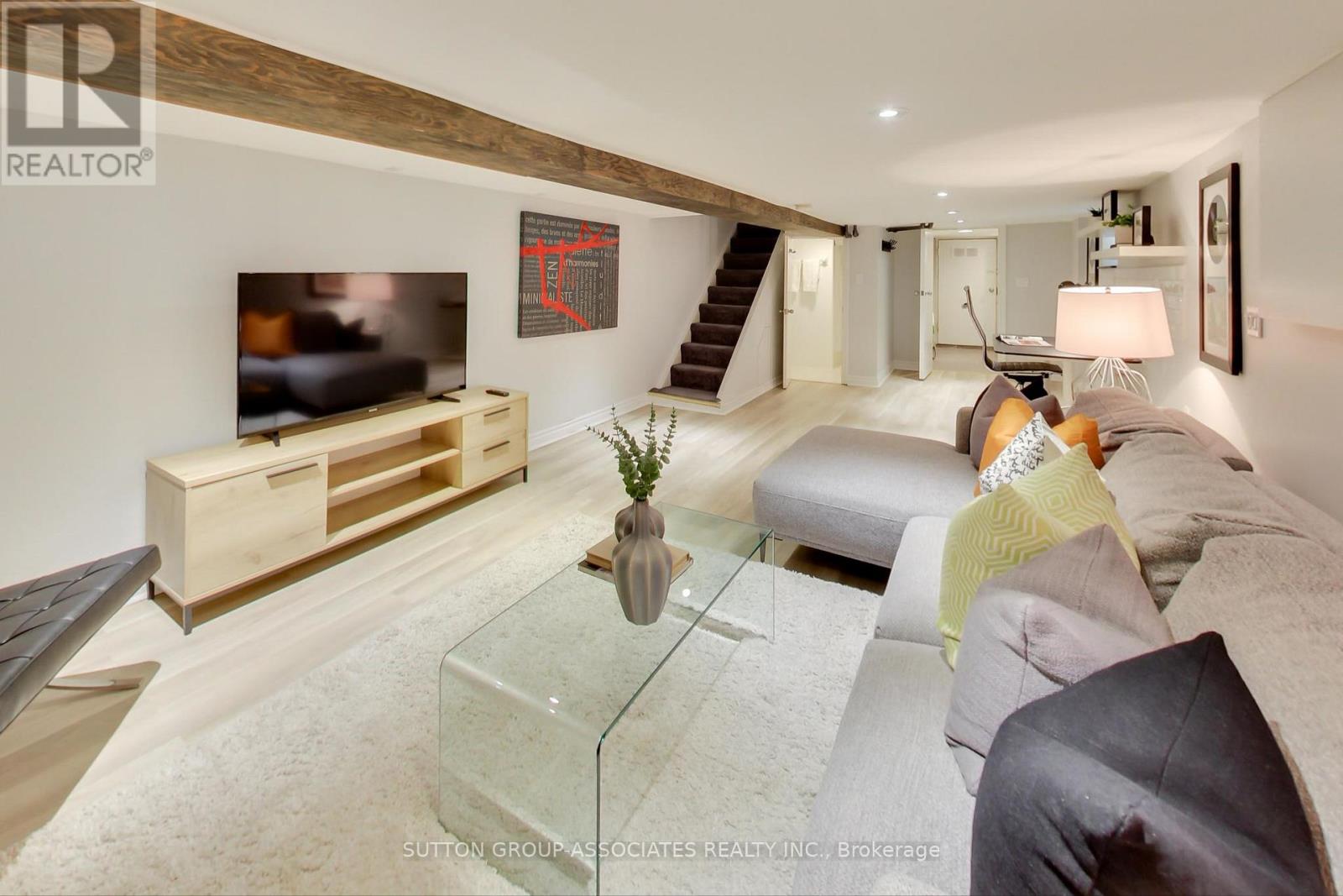 315 Atlas Avenue, Toronto, Ontario  M6C 3P8 - Photo 23 - C12514010