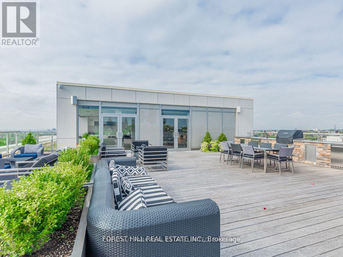 304 - 835 St. Clair Avenue W, Toronto, Ontario  M6C 0A8 - Photo 31 - C12514040