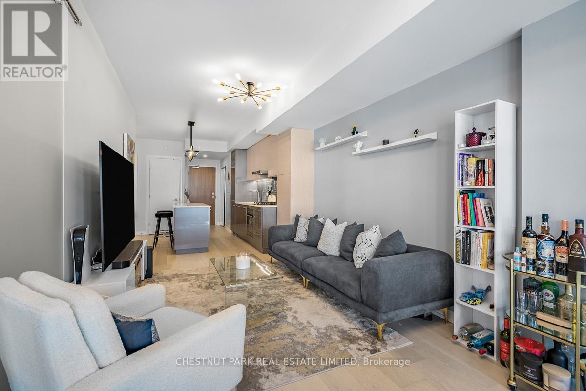 304 - 835 St. Clair Avenue W, Toronto, Ontario  M6C 0A8 - Photo 6 - C12514040