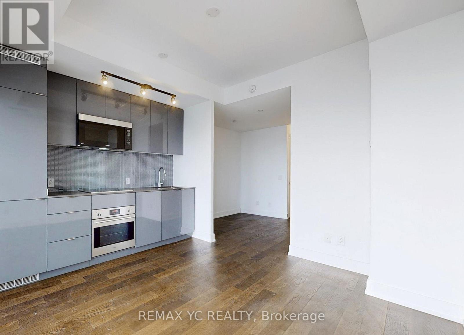 3908 - 7 Grenville Street, Toronto, Ontario  M4Y 0E9 - Photo 3 - C12514132