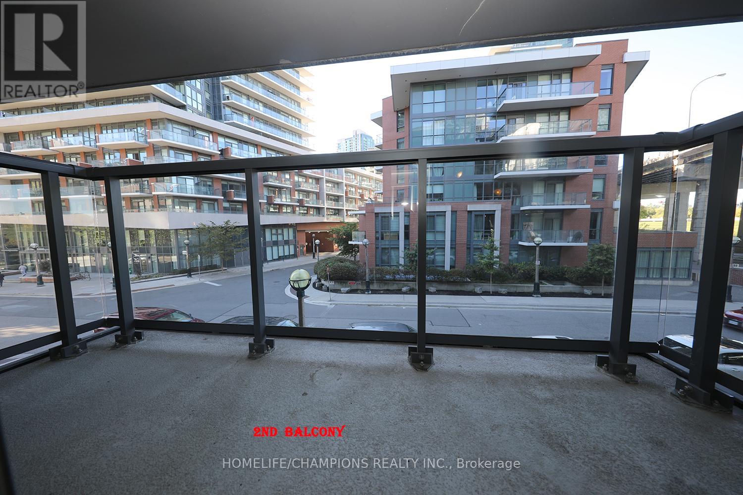 Th10 - 20 Bruyeres Mews, Toronto, Ontario  M5V 0G8 - Photo 17 - C12514206