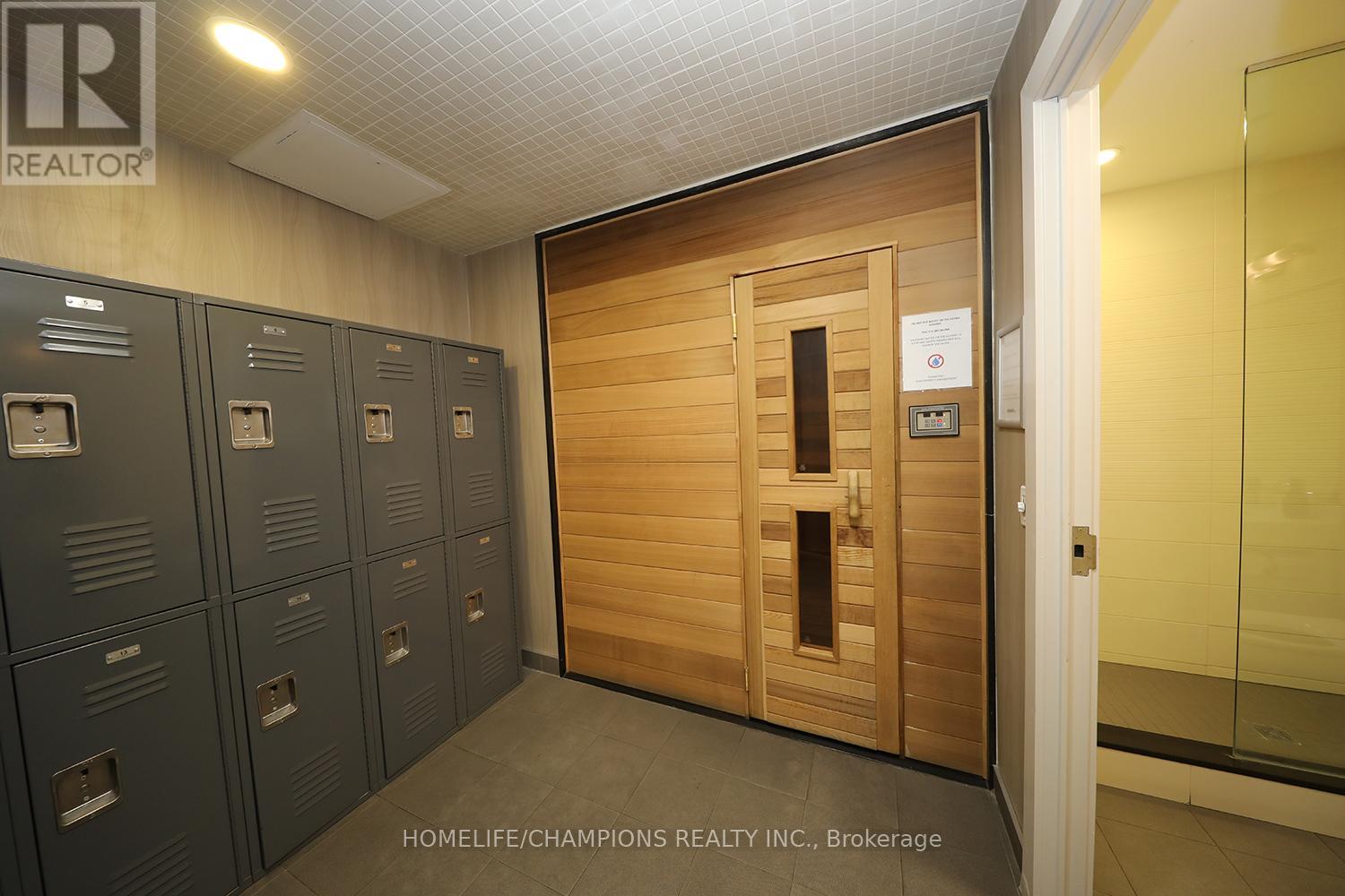 Th10 - 20 Bruyeres Mews, Toronto, Ontario  M5V 0G8 - Photo 36 - C12514206