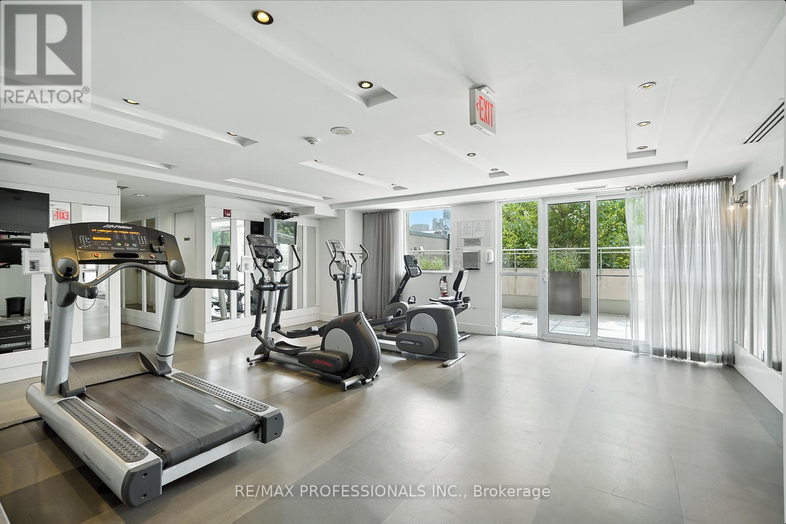 1401 - 1430 Yonge Street, Toronto, Ontario  M4T 1Y6 - Photo 42 - C12514212