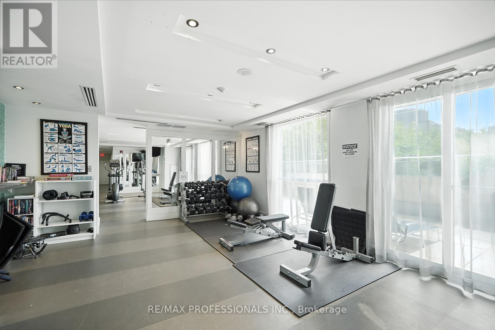 1401 - 1430 Yonge Street, Toronto, Ontario  M4T 1Y6 - Photo 43 - C12514212