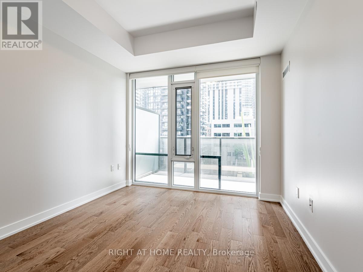 1001 - 330 Richmond Street W, Toronto, Ontario  M5V 1X1 - Photo 26 - C12514226