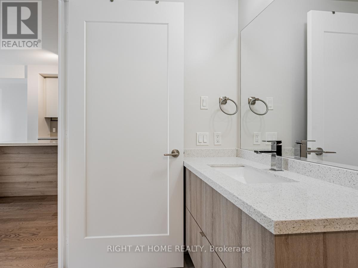 1001 - 330 Richmond Street W, Toronto, Ontario  M5V 1X1 - Photo 31 - C12514226