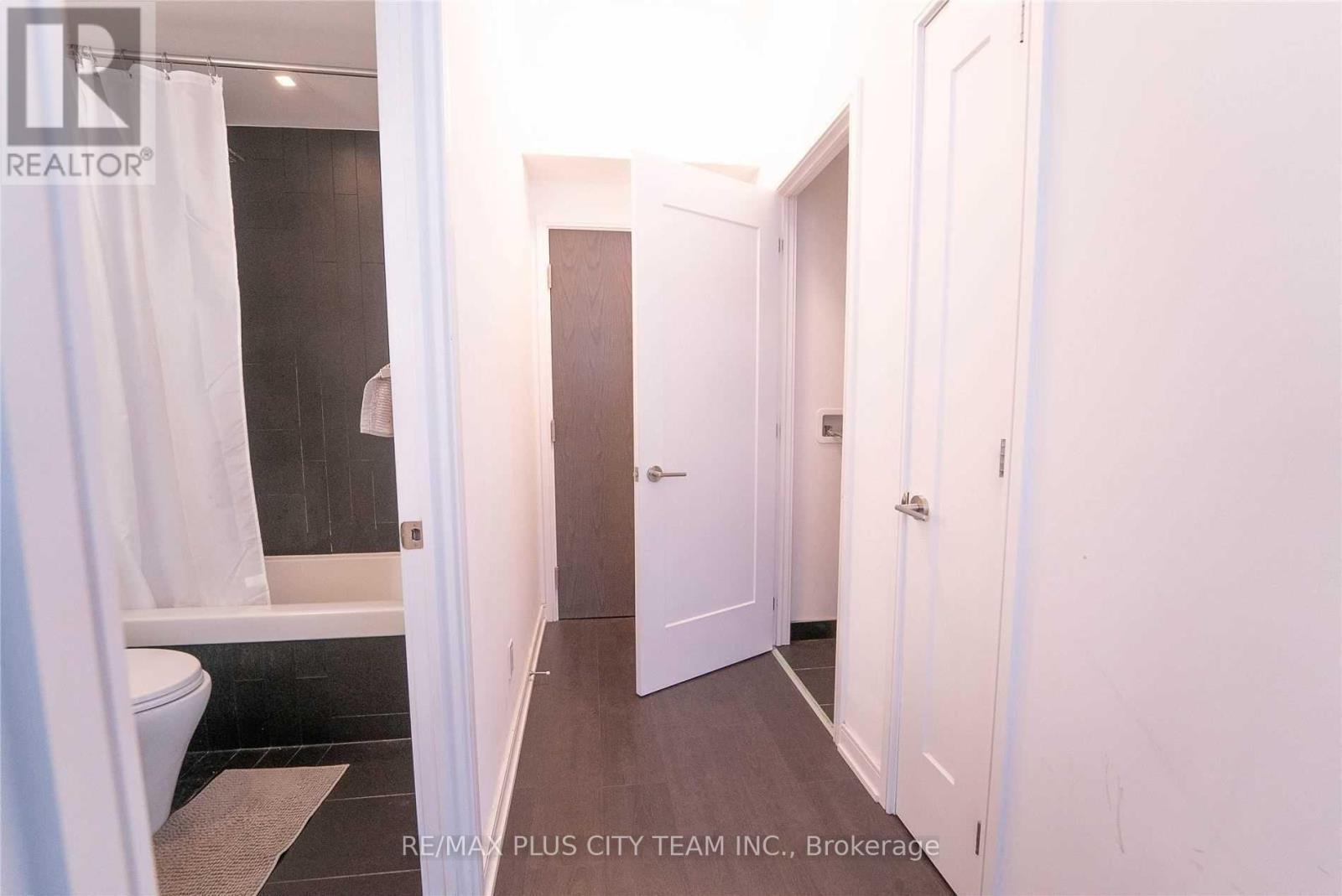 606 - 88 Scott Street, Toronto, Ontario  M5E 0A9 - Photo 6 - C12514254