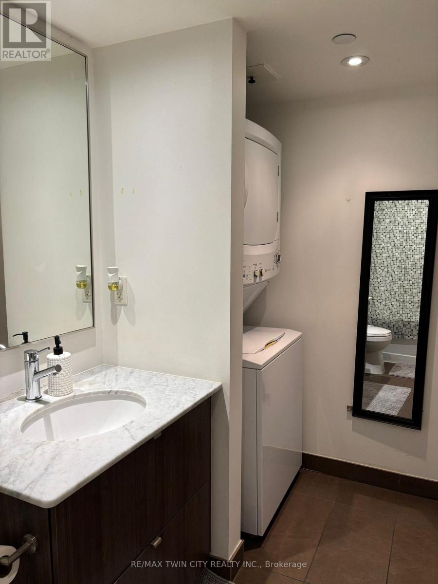 610 - 170 Fort York Boulevard, Toronto, Ontario  M5V 0E6 - Photo 12 - C12514304