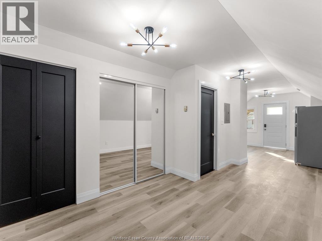 1067 Drouillard Unit# 3, Windsor, Ontario  N8Y 2P9 - Photo 6 - 25028136