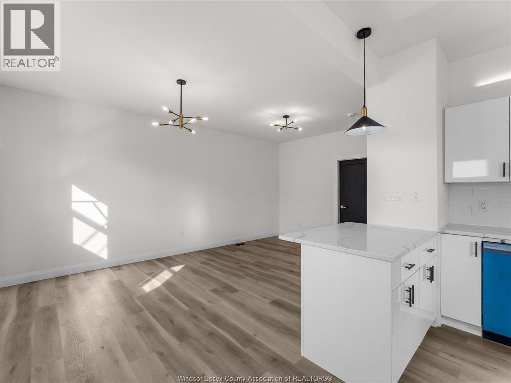1067 Drouillard Unit# 2, Windsor, Ontario  N8Y 2P9 - Photo 3 - 25028135