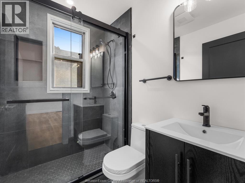 1067 Drouillard Unit# 2, Windsor, Ontario  N8Y 2P9 - Photo 6 - 25028135