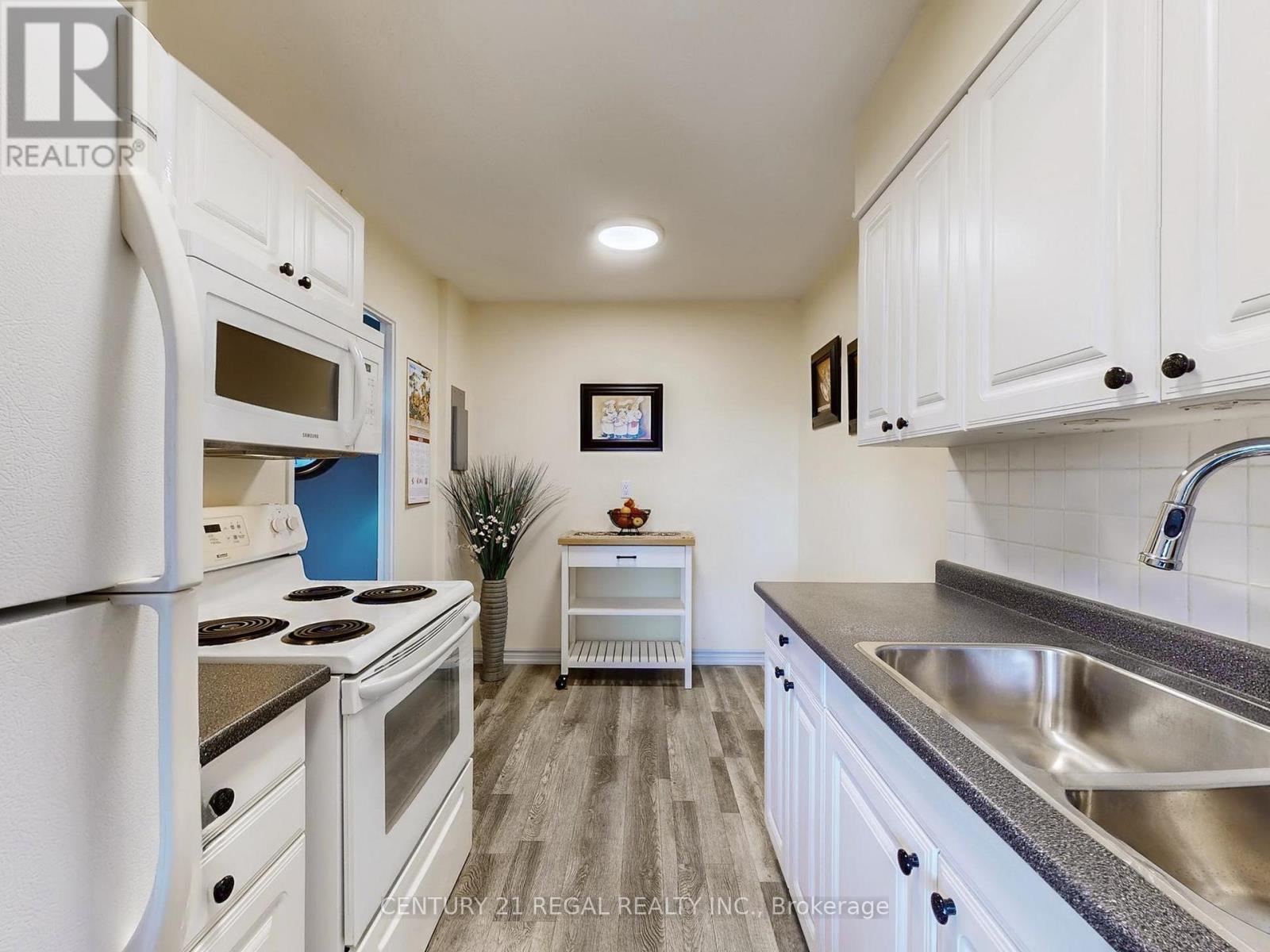 108 - 1210 Radom Street, Pickering, Ontario  L1W 2Z3 - Photo 11 - E12514008