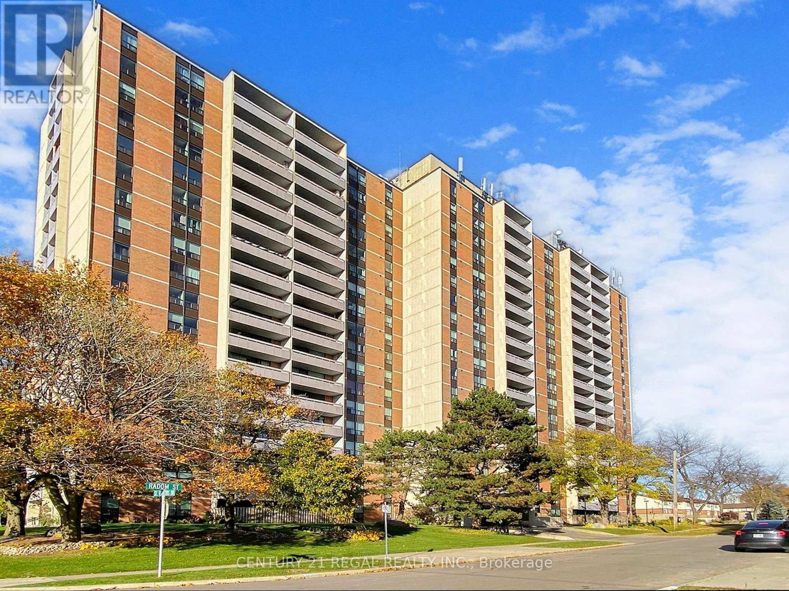 108 - 1210 Radom Street, Pickering, Ontario  L1W 2Z3 - Photo 2 - E12514008