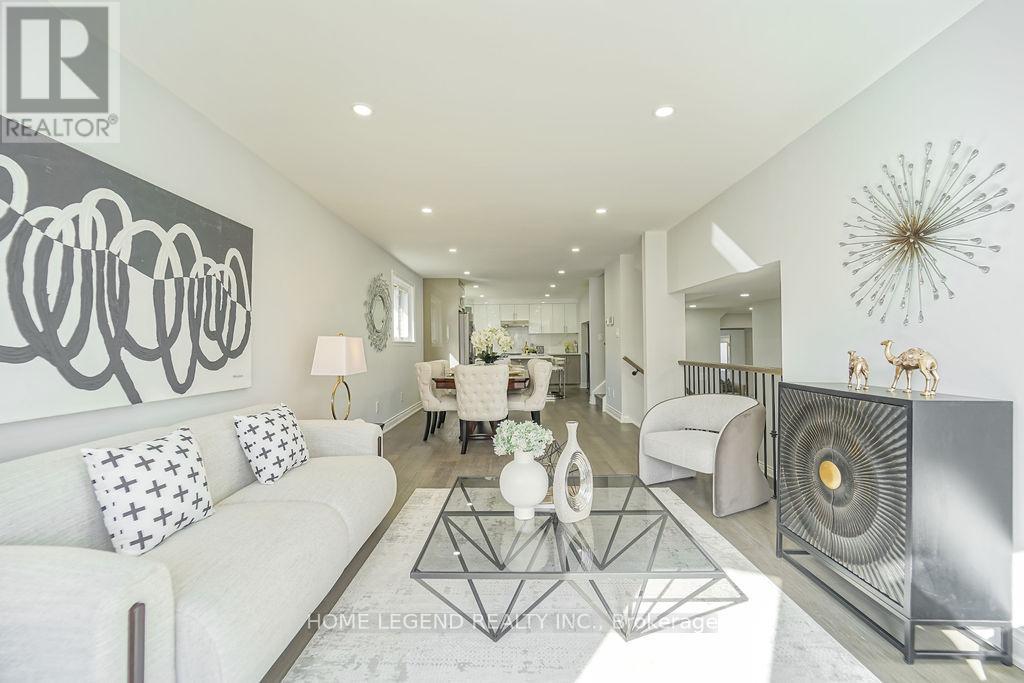 36 Pebblehill Square, Toronto, Ontario  M1S 2P7 - Photo 4 - E12514202