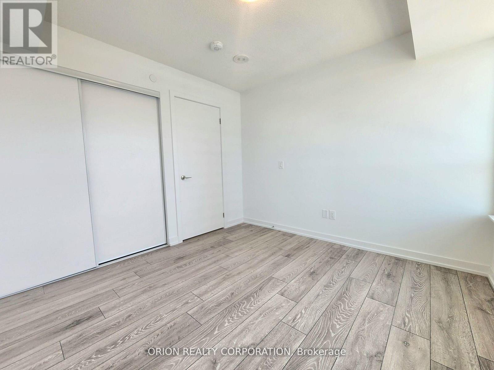 1304 - 1455 Celebration Drive, Pickering, Ontario  L1W 0C3 - Photo 13 - E12514288