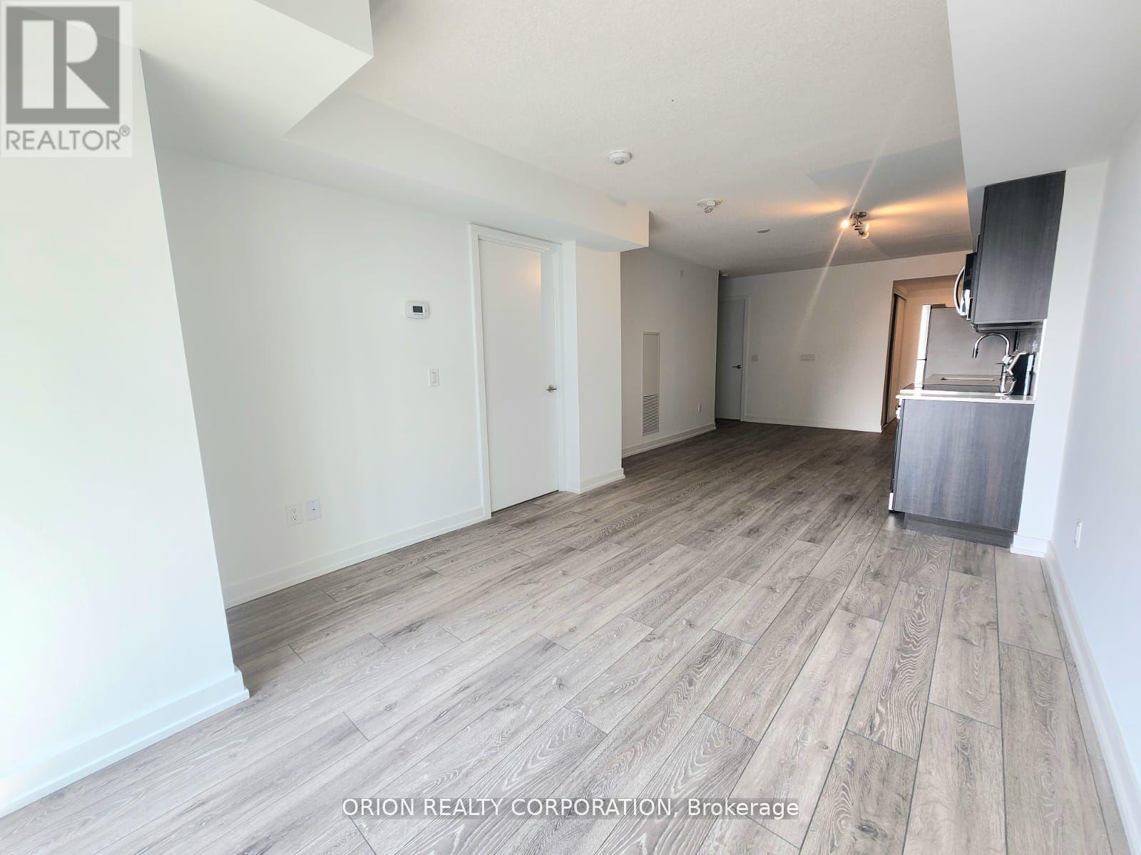 1304 - 1455 Celebration Drive, Pickering, Ontario  L1W 0C3 - Photo 5 - E12514288