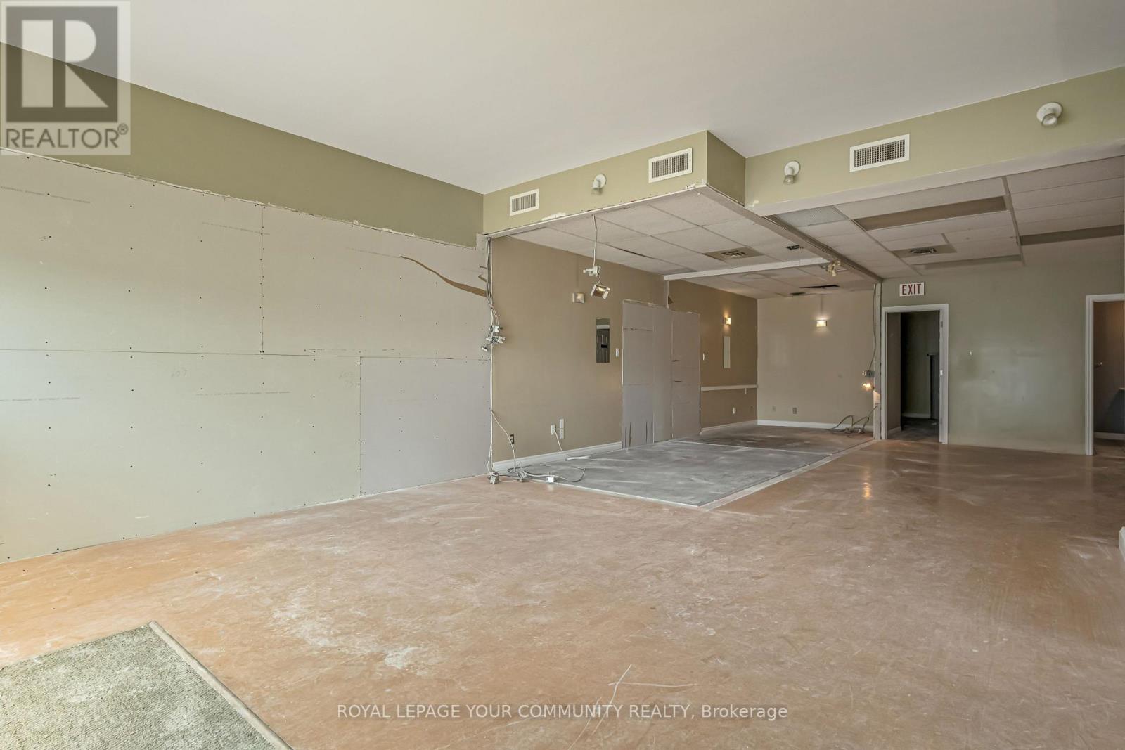 8 - 2 Corby Road, Markham, Ontario  L3R 8A9 - Photo 5 - N12507414