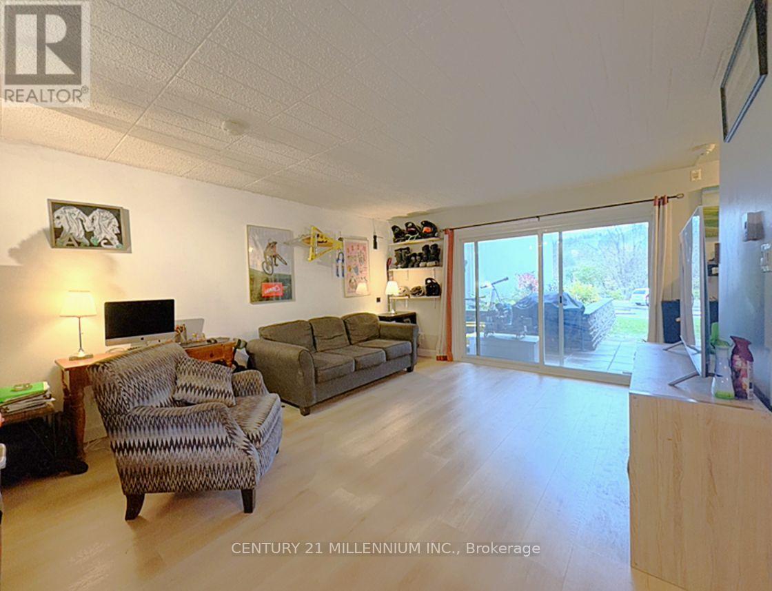 114 - 1102 Horseshoe Valley Road W, Oro-Medonte, Ontario  L4M 4Y8 - Photo 7 - S12451947