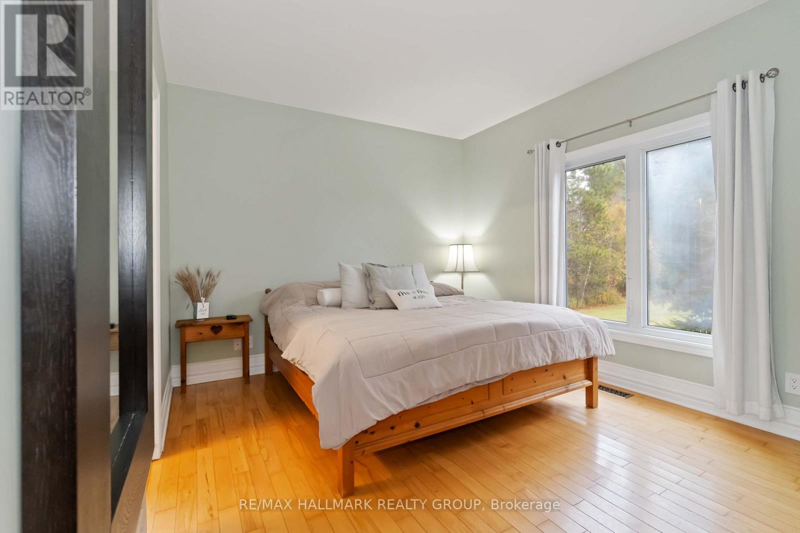 2030 Kingsley Street, Clarence-Rockland, Ontario K0A 1E0 - Photo 18 - X12508516