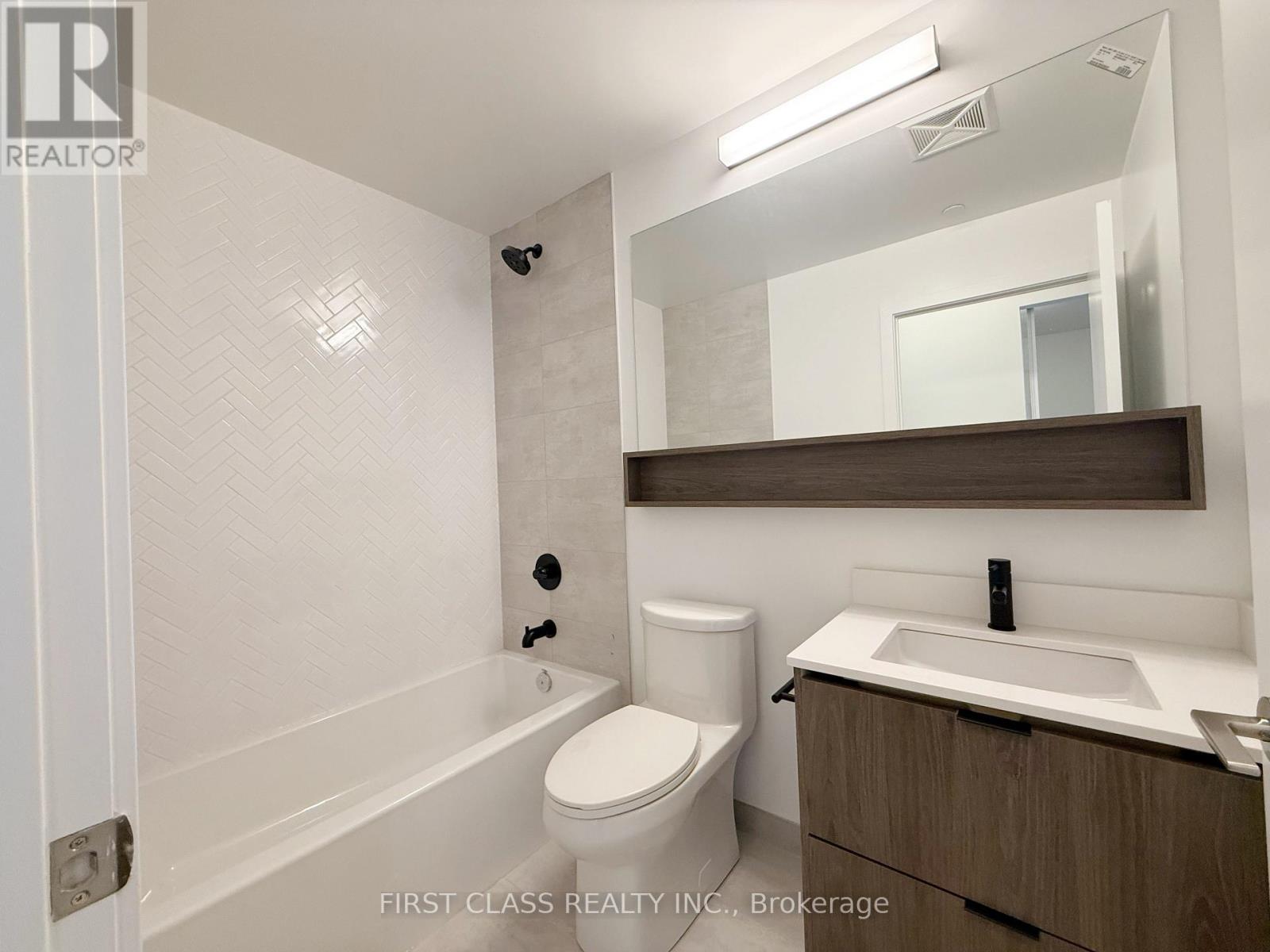 704 - 8888 Yonge Street, Richmond Hill, Ontario  L4C 6Z1 - Photo 9 - N12514002